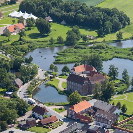 Den Gamle Kro Ved Gram Slot Buitenkant foto